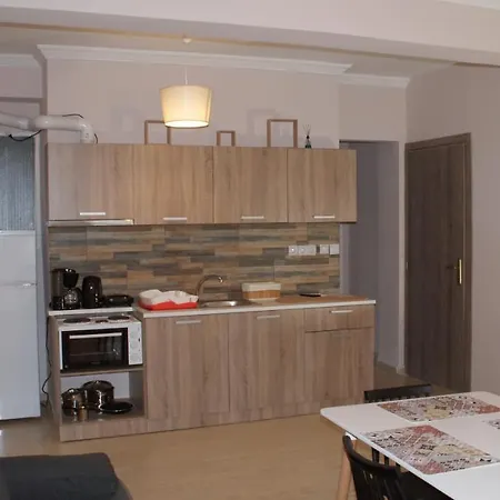 The Victoria Square Apartament *