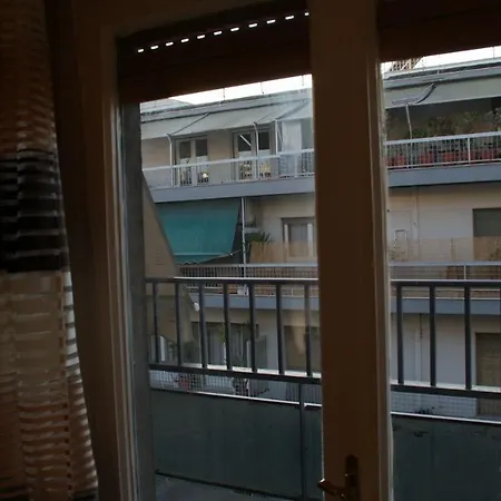 The Victoria Square Apartament