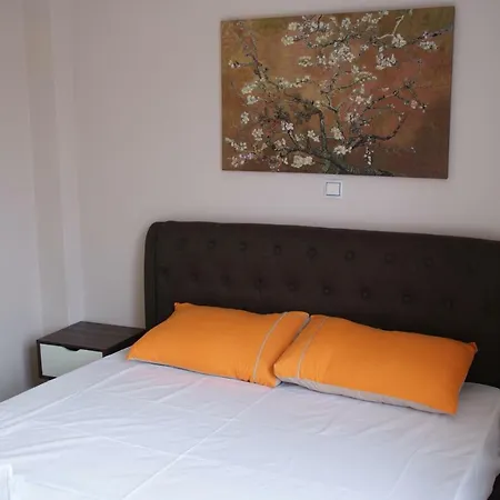 The Victoria Square Apartment *